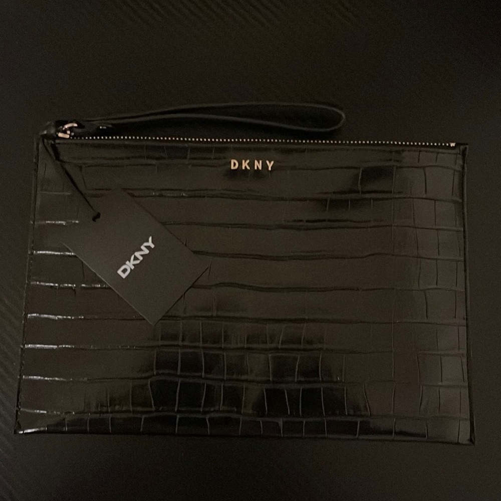 DKNY leather black